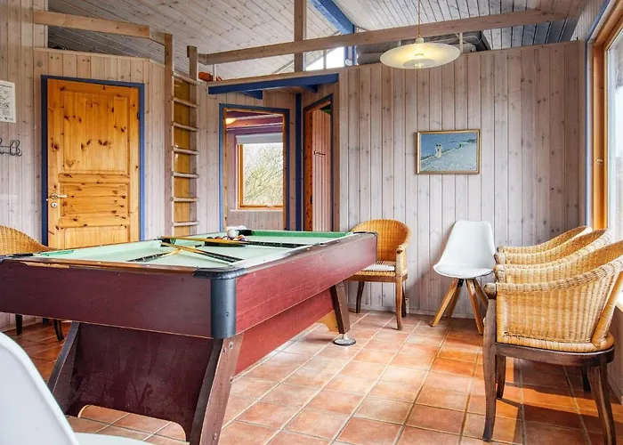 12 Person In Hjorring-by Traum