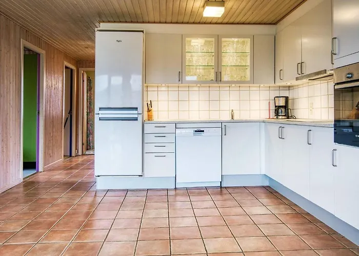 12 Person In Hjorring-by Traum Hjørring