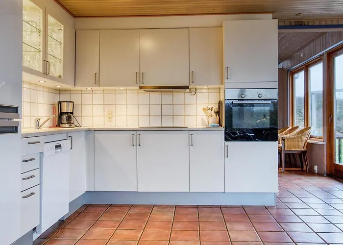 12 Person In Hjorring-by Traum * Hjørring